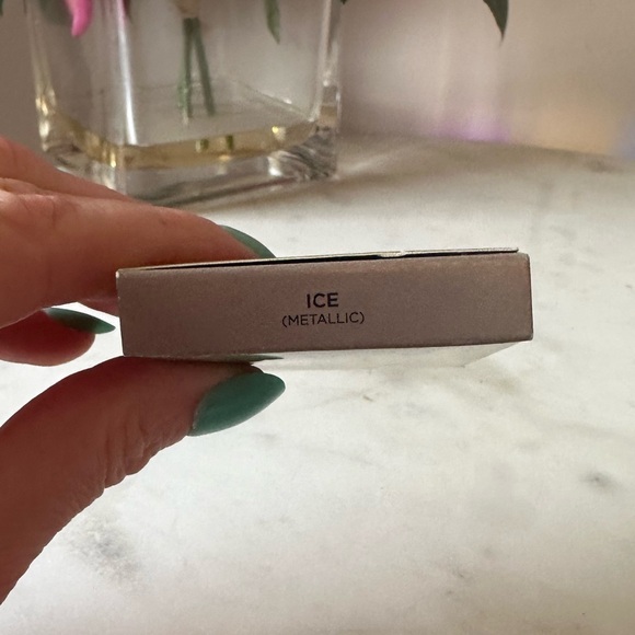 NIB - HOURGLASS Curator Eyeshadow Refill - Ice - Picture 12 of 13